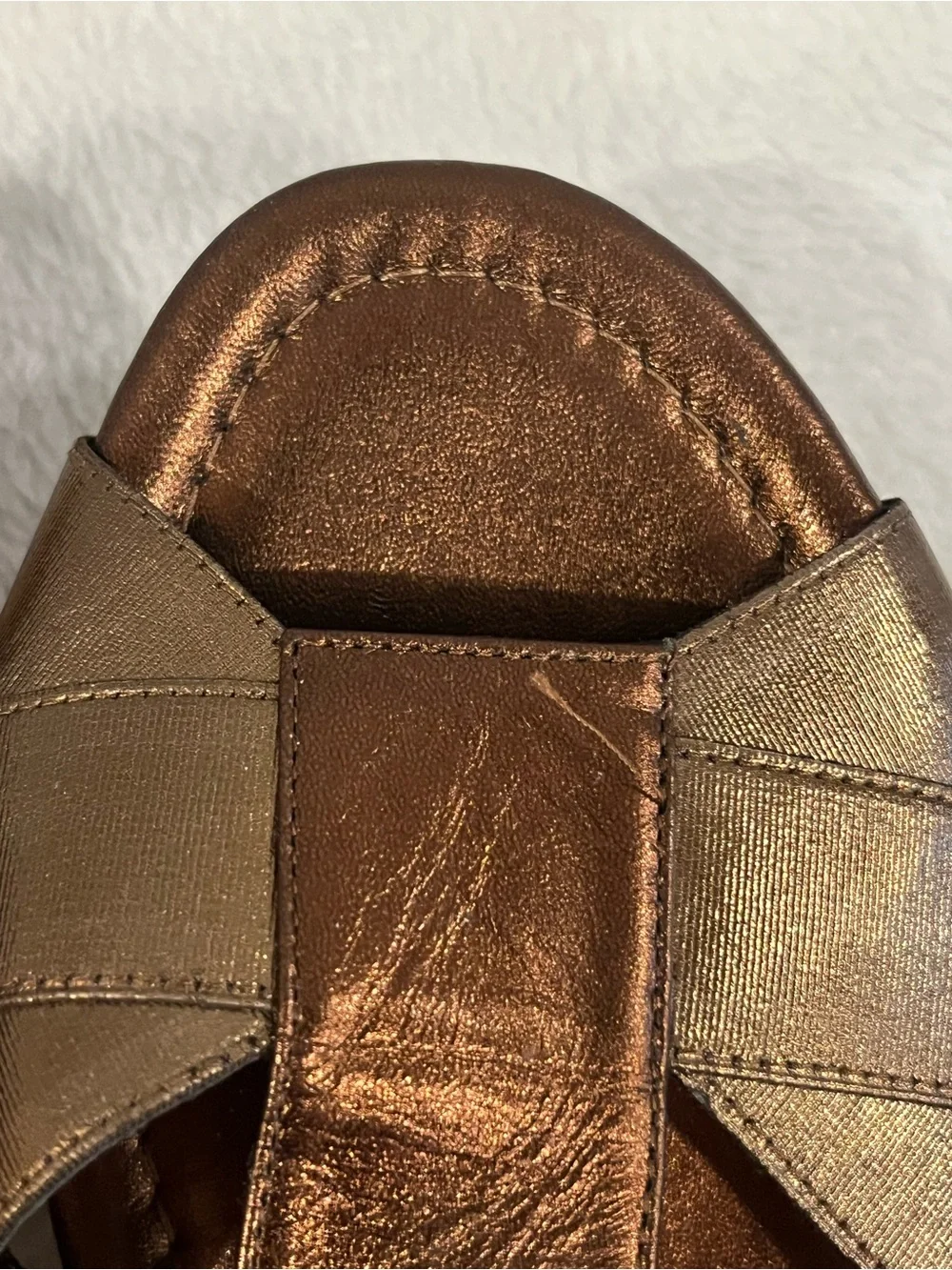 Amalfi by Rangoni Bronze Metallic Strappy Cork Platform Wedge Sandals. Size 9